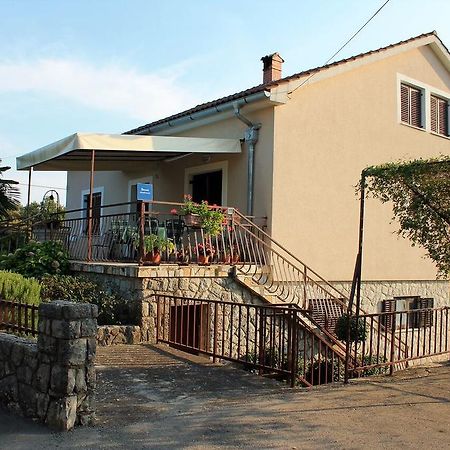 Apartment Mare Krk Milohnici ภายนอก รูปภาพ