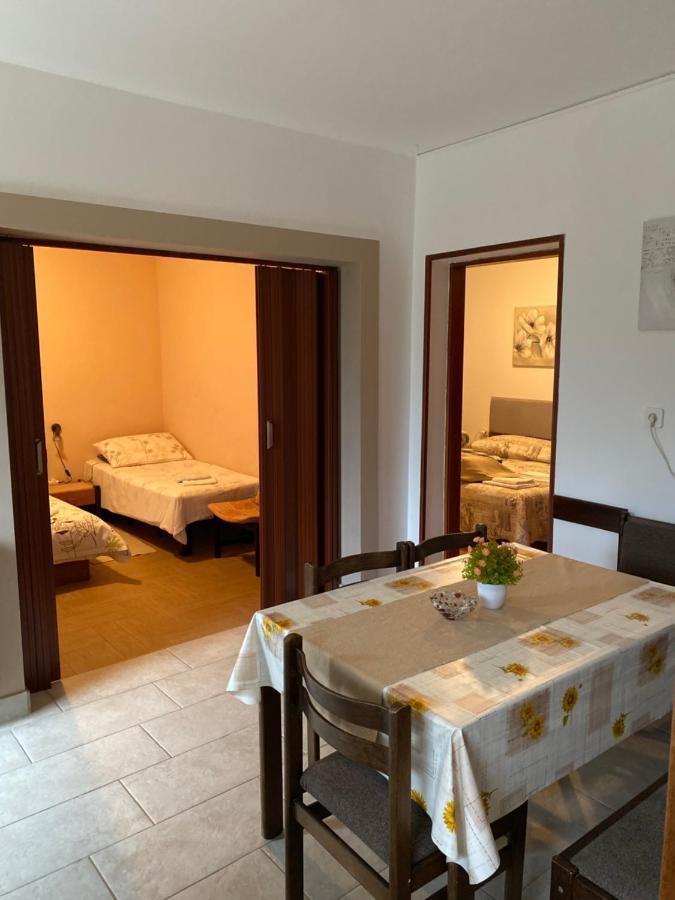 Apartment Mare Krk Milohnici ภายนอก รูปภาพ