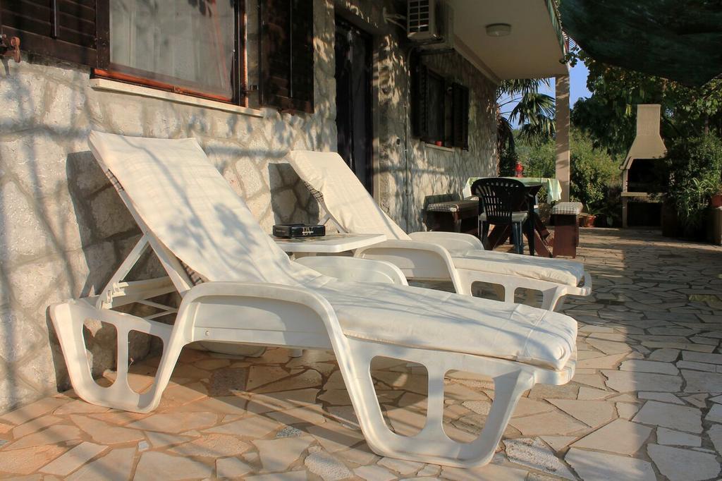 Apartment Mare Krk Milohnici ภายนอก รูปภาพ